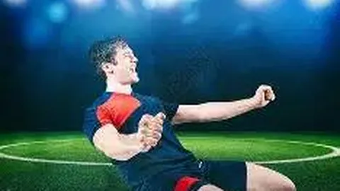 范加尔对穆勒离主力位置表示遗憾，呼吁给予其盛大告别仪式